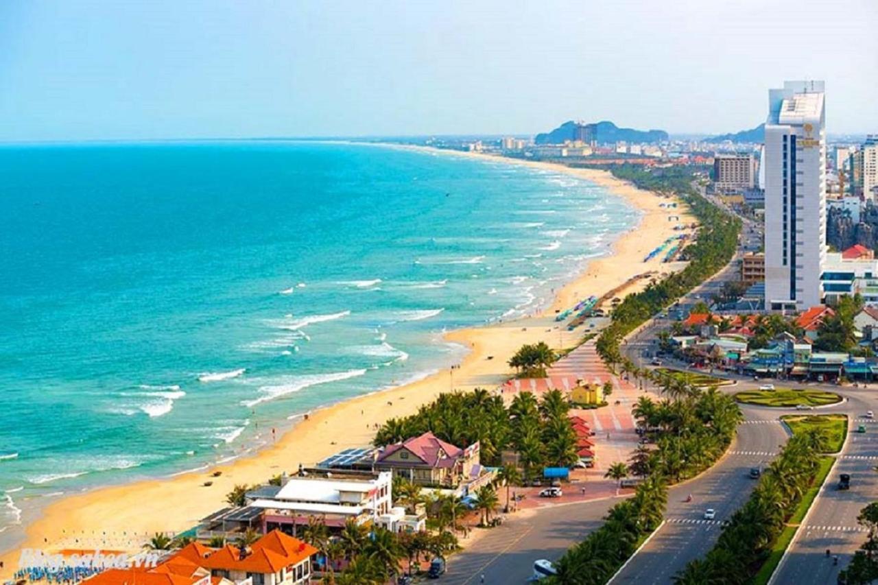 Twilight Beach Hotel Дананг Экстерьер фото