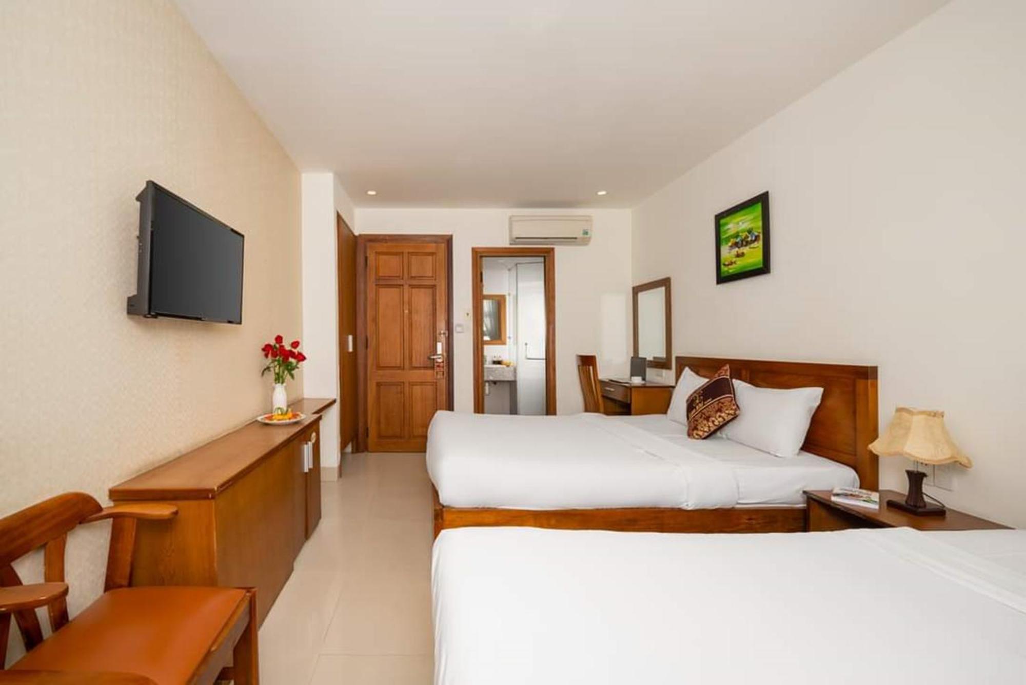 Twilight Beach Hotel Дананг Экстерьер фото